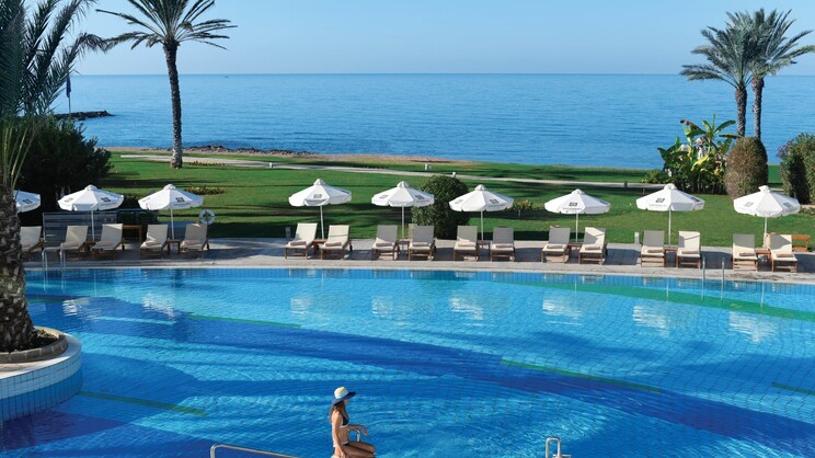 Constantinou Bros Athena Beach Hotel